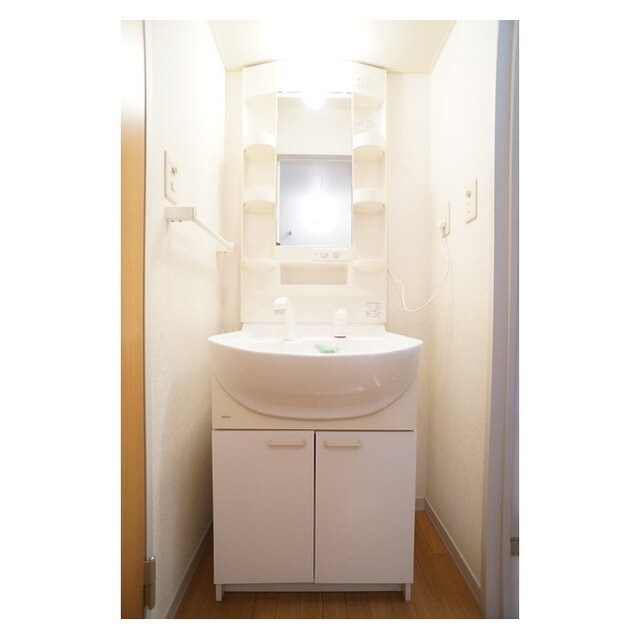 物件内観写真10　(ウレシイ洗面ドレッサー)