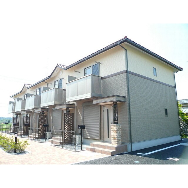 グランシャリオ内原Ｂの物件外観写真