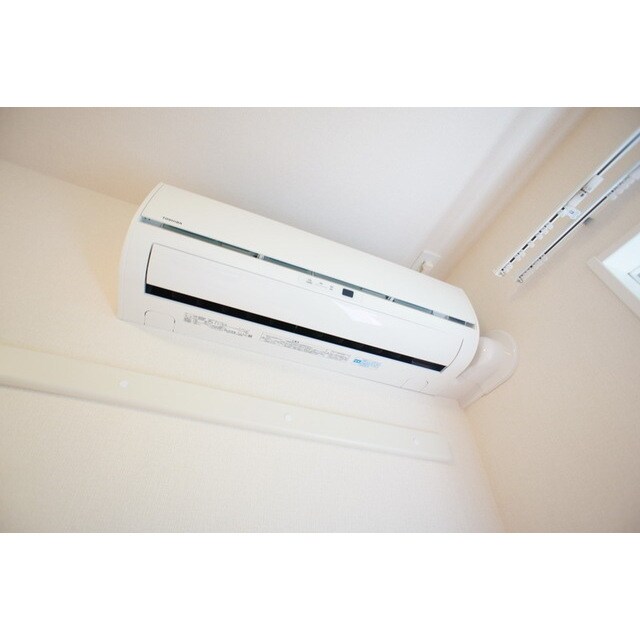 物件内観写真14　(エアコン完備)