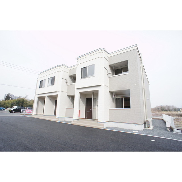 adonis･ place（アドニスプラース）