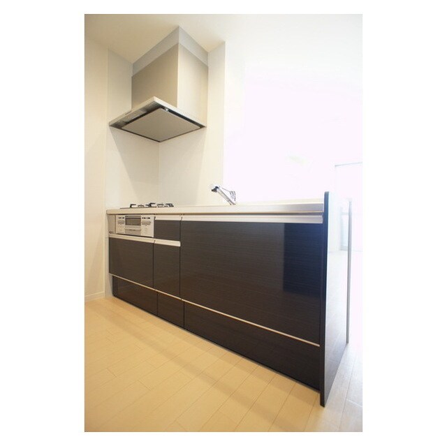 物件内観写真6　(対面キッチンでお料理も楽しめま)