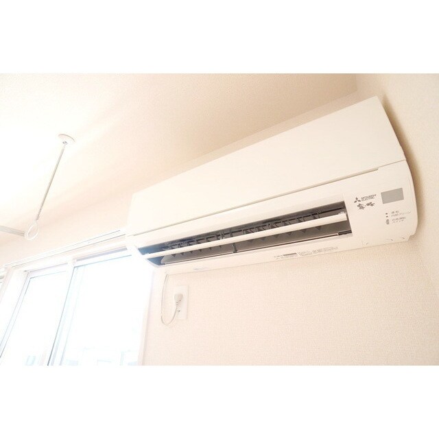 物件内観写真22　(季節を問わず快適空間)