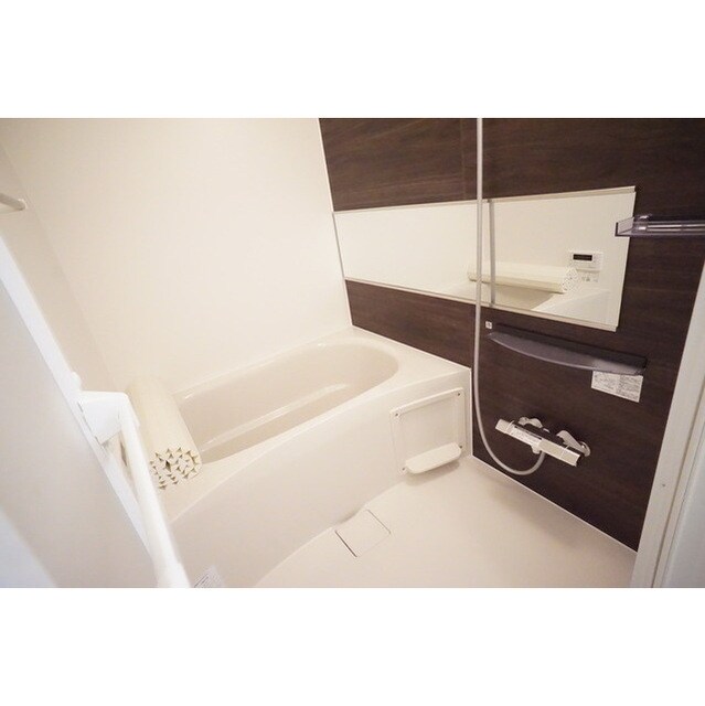 物件内観写真7　(お洒落なBATHROOM&#9835;)