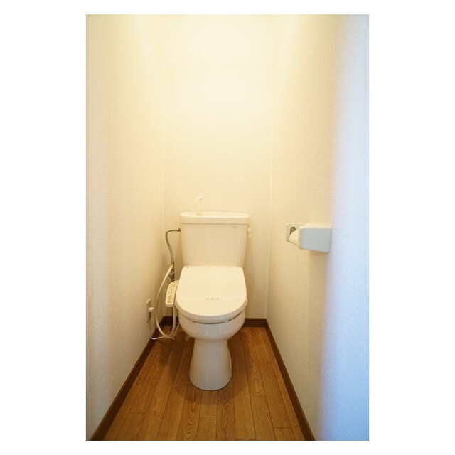 物件内観写真8　(清潔感のある空間)