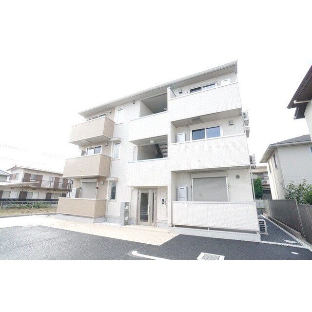 パルコプリュネの物件外観写真