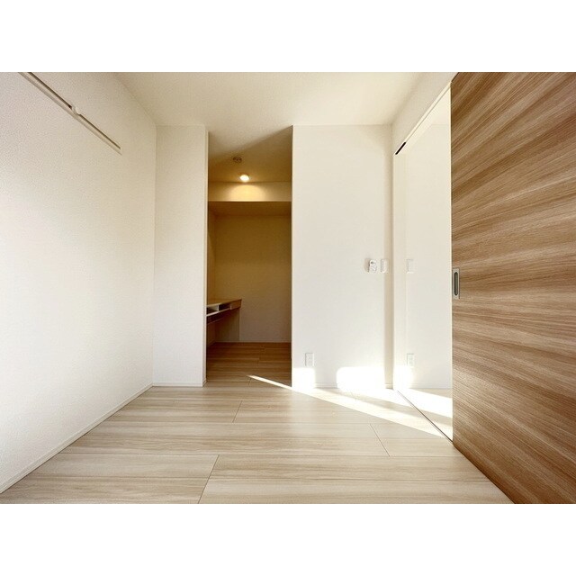 物件内観写真18　(家具類の配置をイメージしやすい)