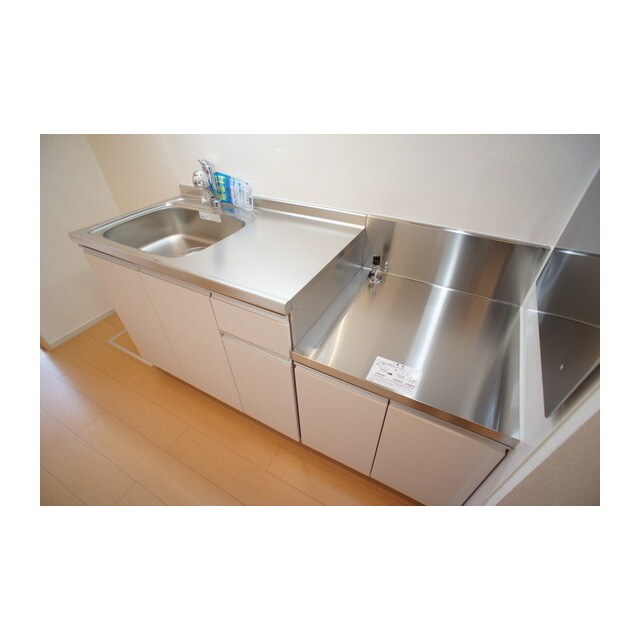 物件内観写真6　(料理がしやすいキッチン)