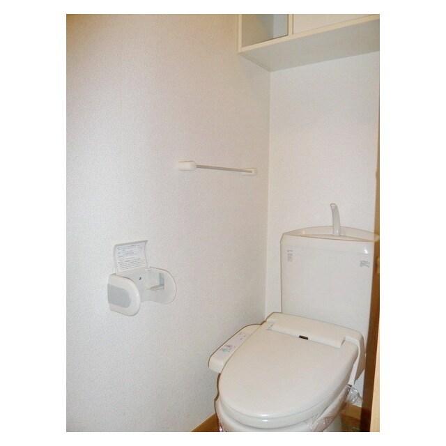 物件内観写真9　(清潔感のある空間)