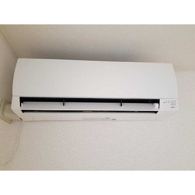 物件内観写真14　(暑い夏も寒い冬も快適にすごせま)