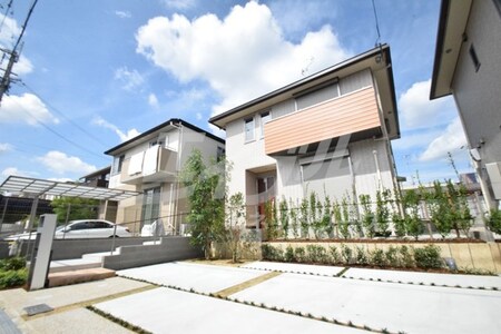 桜ヶ丘4丁目戸建貸家外観写真