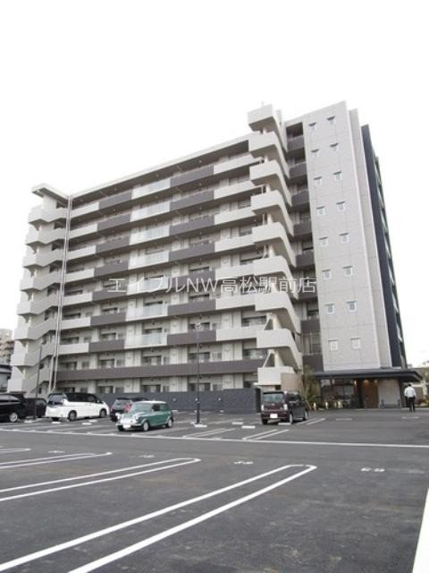 サーパス三条スクエアガーデン