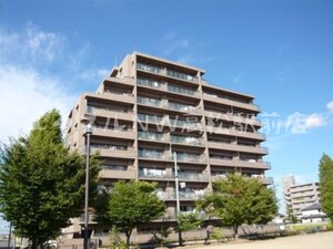 サーパス林町佐古公園外観写真
