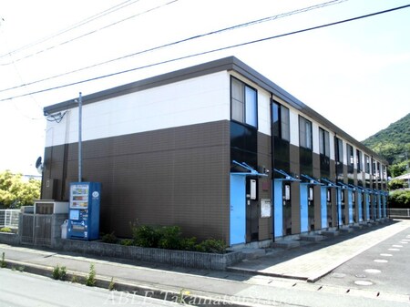 レオパレス東屋島外観写真