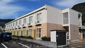 レオパレスニュー屋島外観写真
