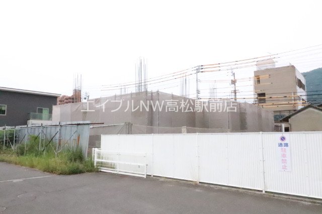 花ノ宮町２丁目マンション