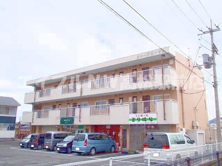ファミーユM　Ⅱ棟外観写真
