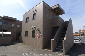 アクティブ円座外観写真