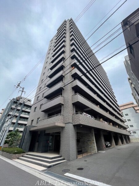 ロイヤルガーデン高松駅前南外観写真