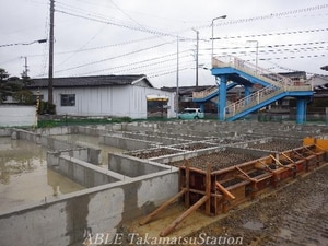 サンファミリー外観写真