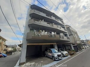 ポプラマンション外観写真