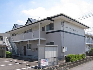 グランディール片山Ａ外観写真