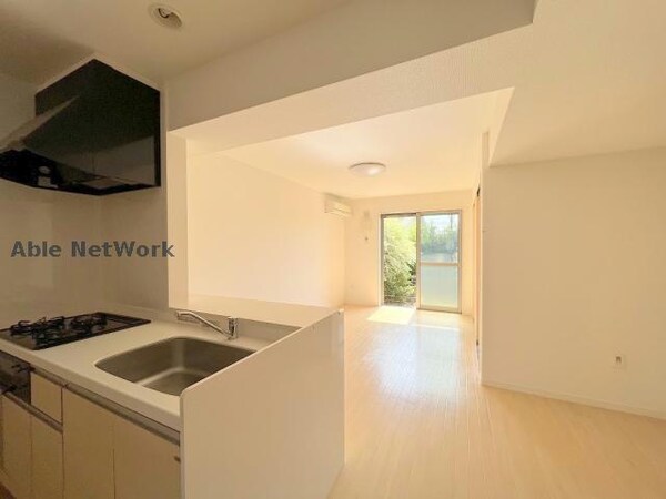 リビングダイニング(反転タイプ)