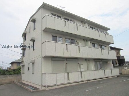 アズーリセブン外観写真