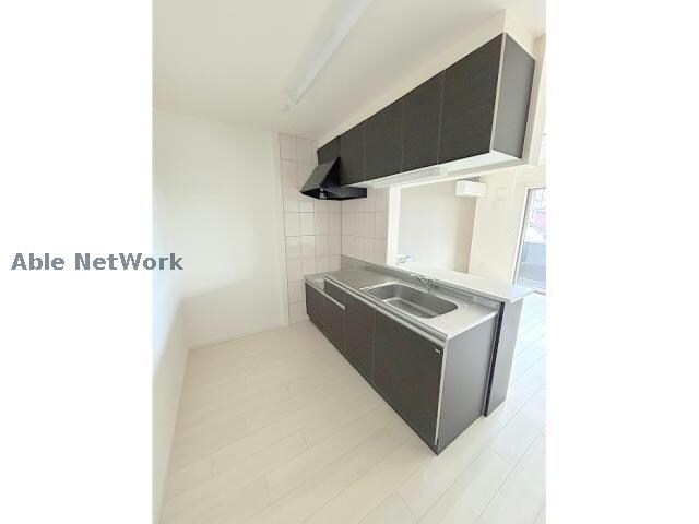 物件内観写真4　(同モデル)