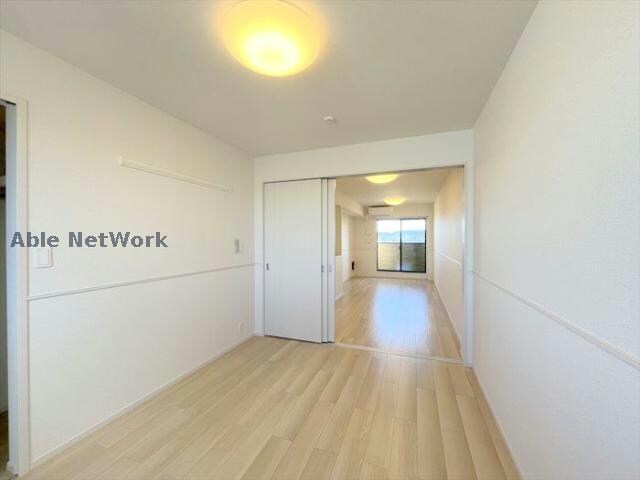 物件内観写真13　(類似タイプ)