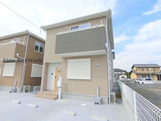 グランソフィア羽生　C号棟の物件外観写真