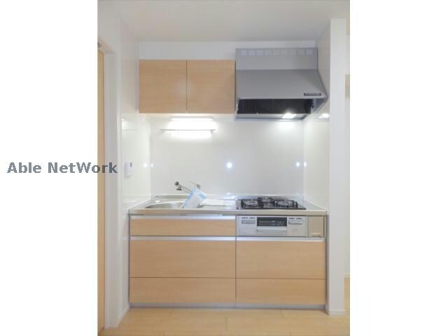 物件内観写真2　(類似タイプ)