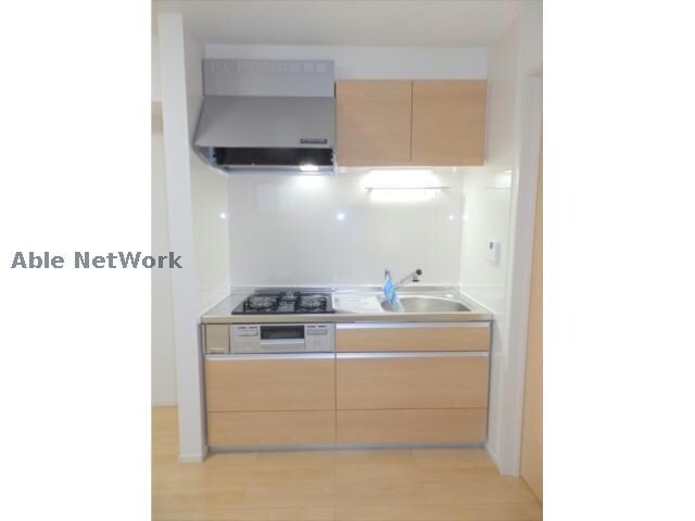 物件内観写真2　(類似タイプ)