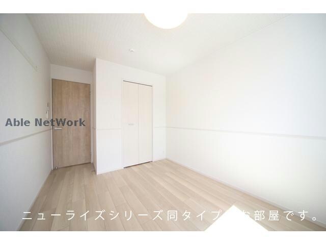 物件内観写真5　(同タイプ)