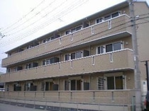 東武宇都宮線 南宇都宮駅 3階建 築18年の外観写真