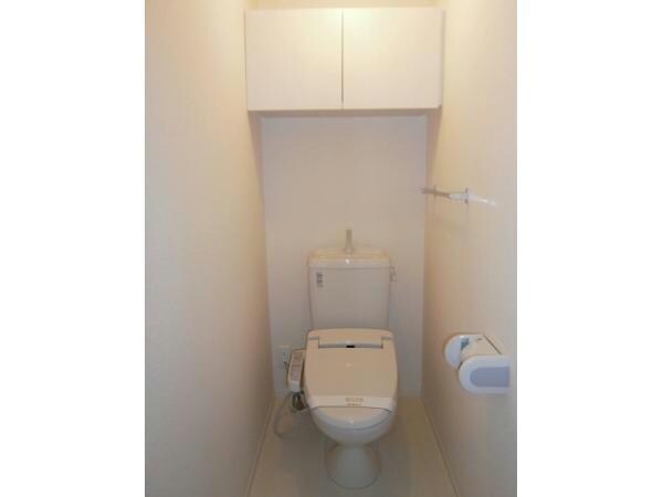 物件内観写真3　(居室)