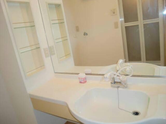 物件内観写真16　(居室)