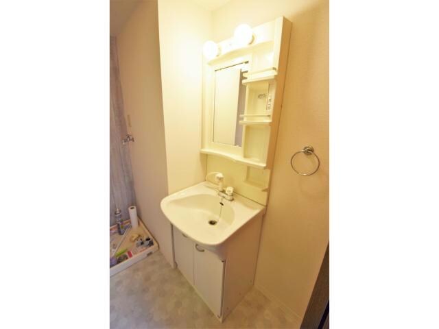 物件内観写真17　(洗面所・脱衣所)