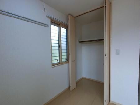 物件内観写真8　(収納)