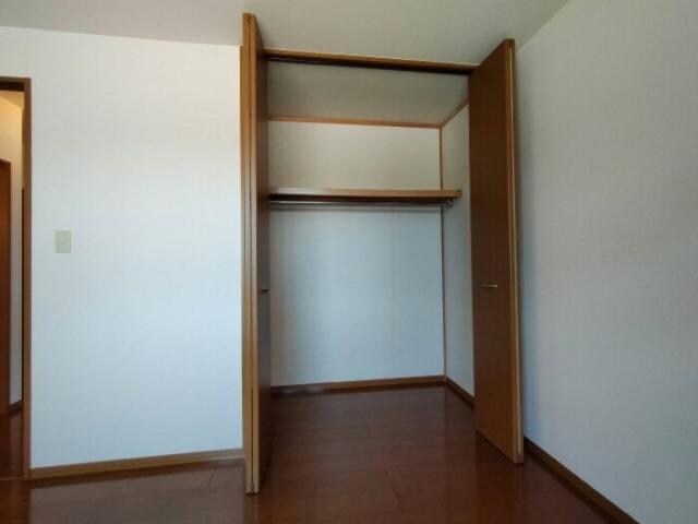 物件内観写真11　(収納)