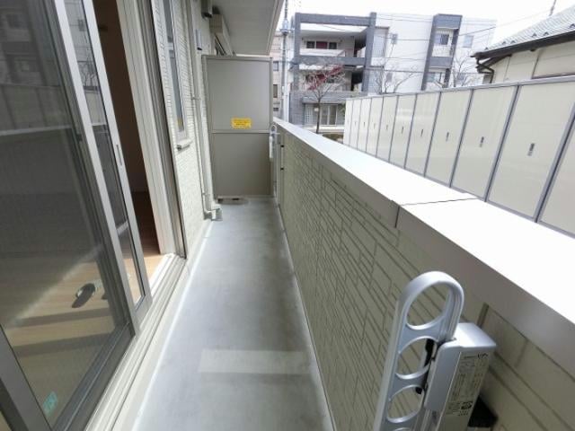 物件内観写真3　(居室)