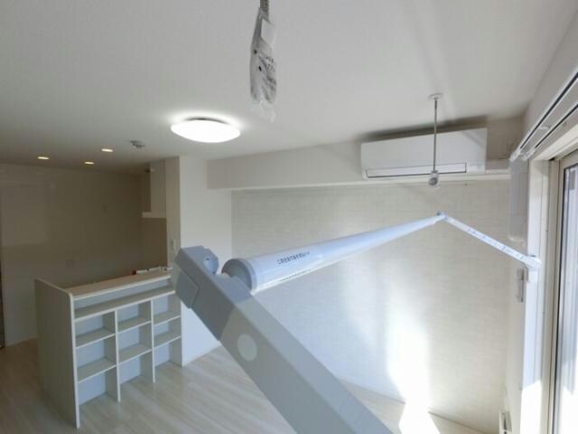 物件内観写真4　(居室)