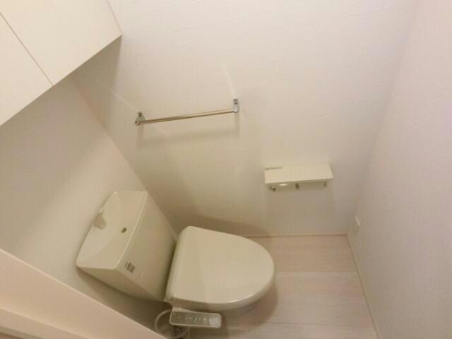 物件内観写真13　(トイレ)