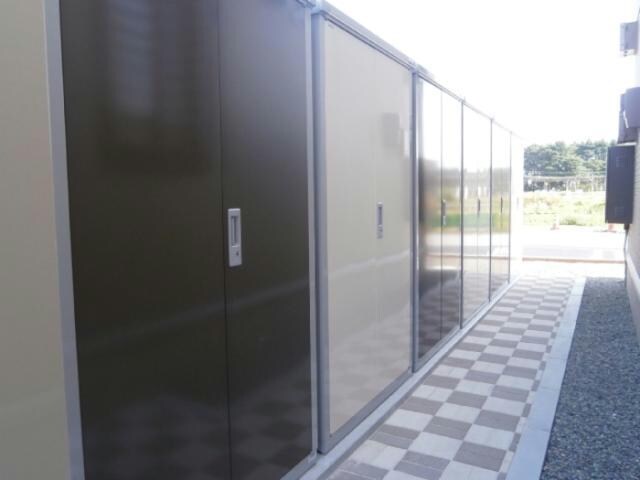 物件内観写真13　(居室)