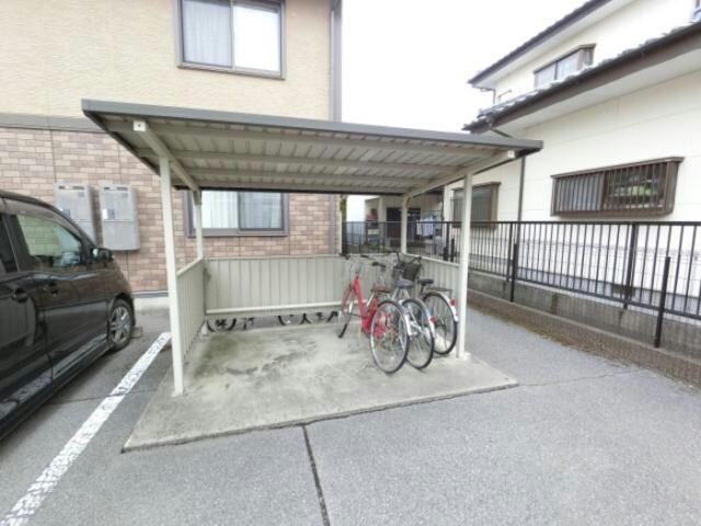 物件内観写真4　(居室)