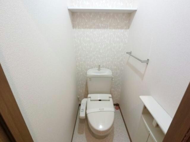 物件内観写真18　(トイレ)