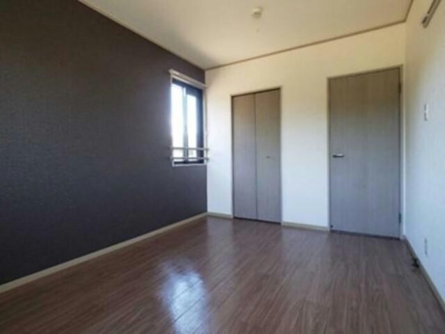 物件内観写真2　(居室)