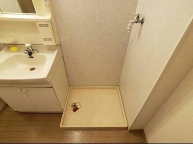 物件内観写真16　(洗面所・脱衣所)