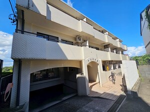 ナビオ向陽外観写真
