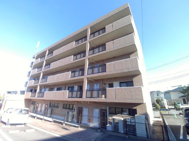 フォルス
