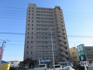 グランドール本幸町外観写真